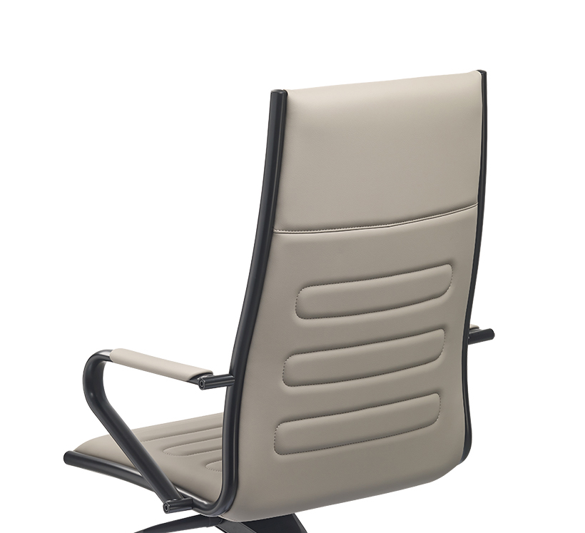 Кресло для руководителя Классик + Экзекьютив / Classic + Executive подлокотники в обивке