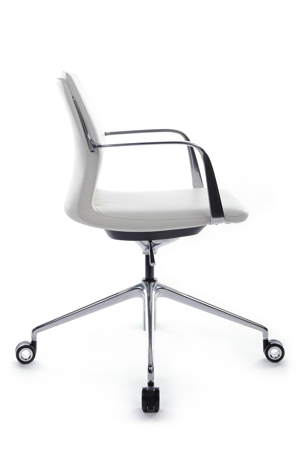 Кресло РВ ДЕСИЖН / RV DESIGN кожа FK004-В12